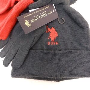 U.S. Polo Assn. 4 pc winter set 3pr gloves & beanie hat  NWT